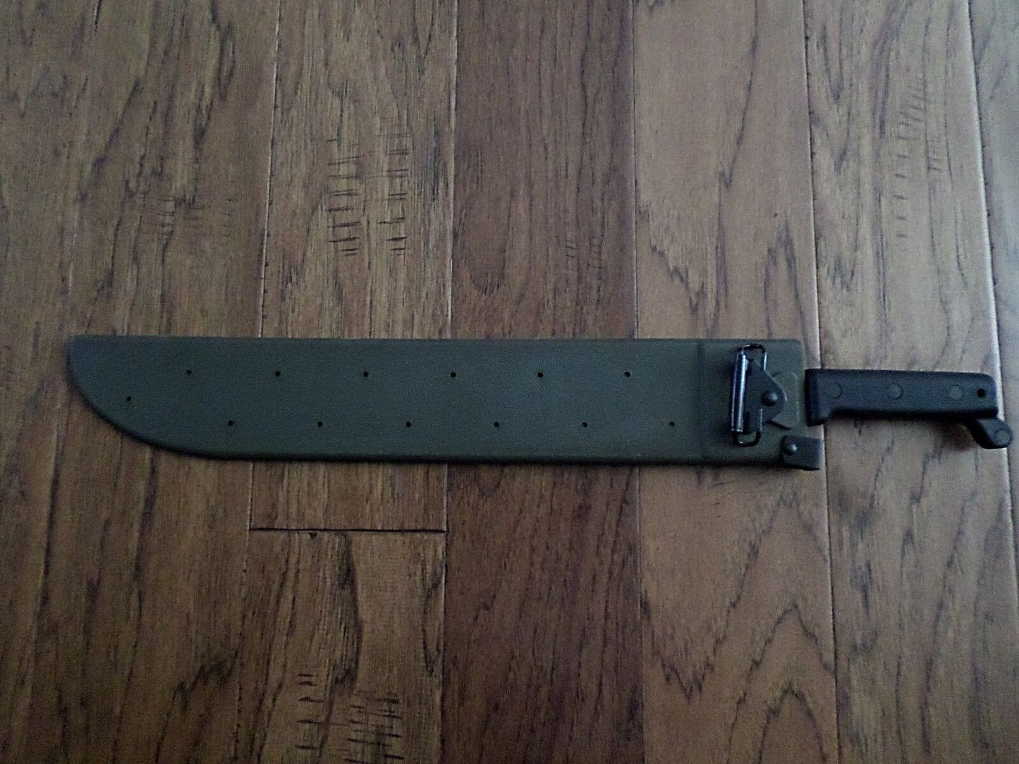 U.S MILITARY MACHETE AND SHEATH 18" INCHES U.S.A MADE ONTARIO KNIFE CO