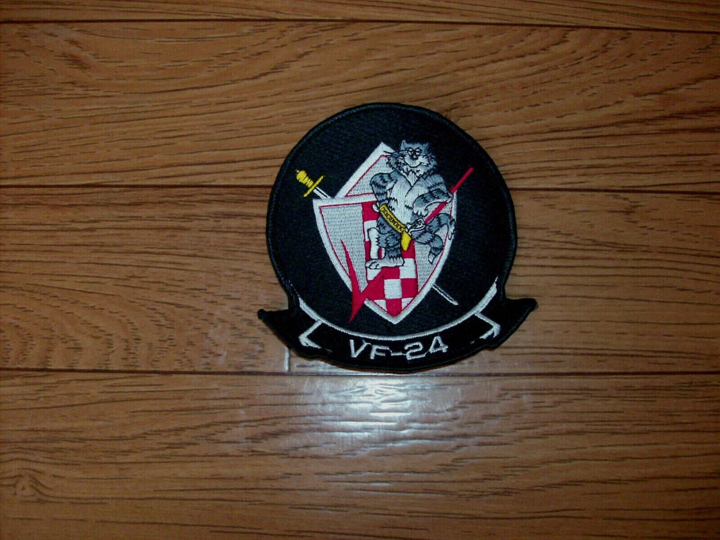 U.S. MILITARY NAVY VF-24 FIGHTER SQUADRON PATCH