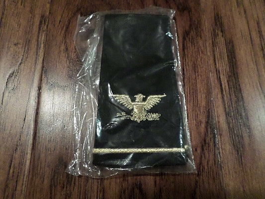 NEW U.S MILITARY EPAULETS ARMY COLONEL RANK SHOULDER BLACK IN COLOR USA MADE