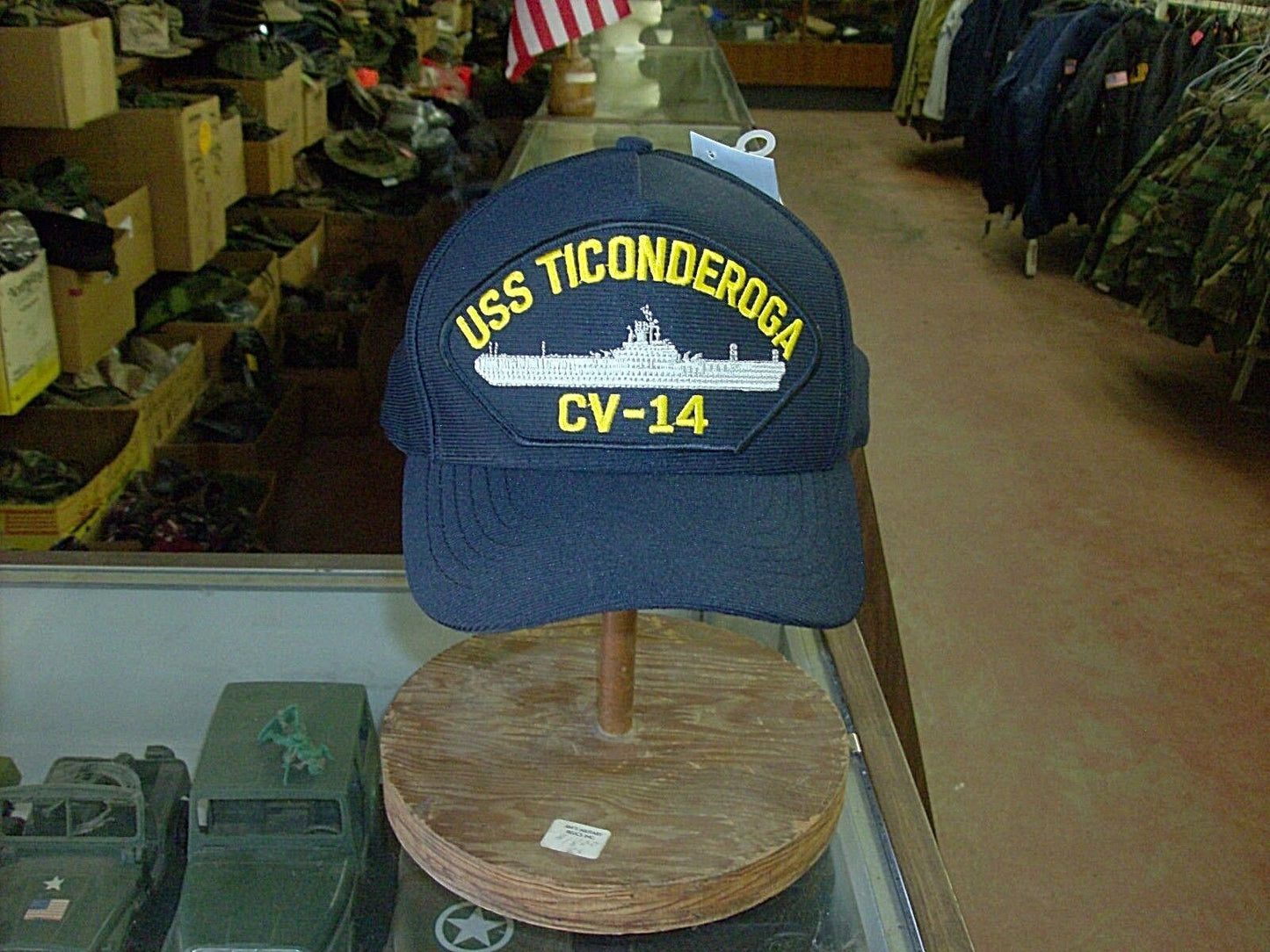 USS TICONDEROGA CV-14 HAT OFFICIAL U.S MILITARY NAVY SHIP BALL CAP U.S.A MADE