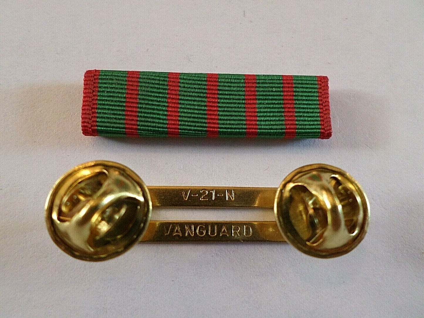 FRENCH CROIX DE GUERRE RIBBON WITH BRASS RIBBON HOLDER U.S MILITARY VETERAN