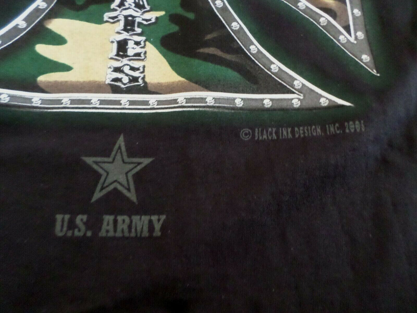 U.S MILITARY ARMY T- SHIRT IRON CROSS MADE IN THE USA BLACK INK DESIGN X-LARGE