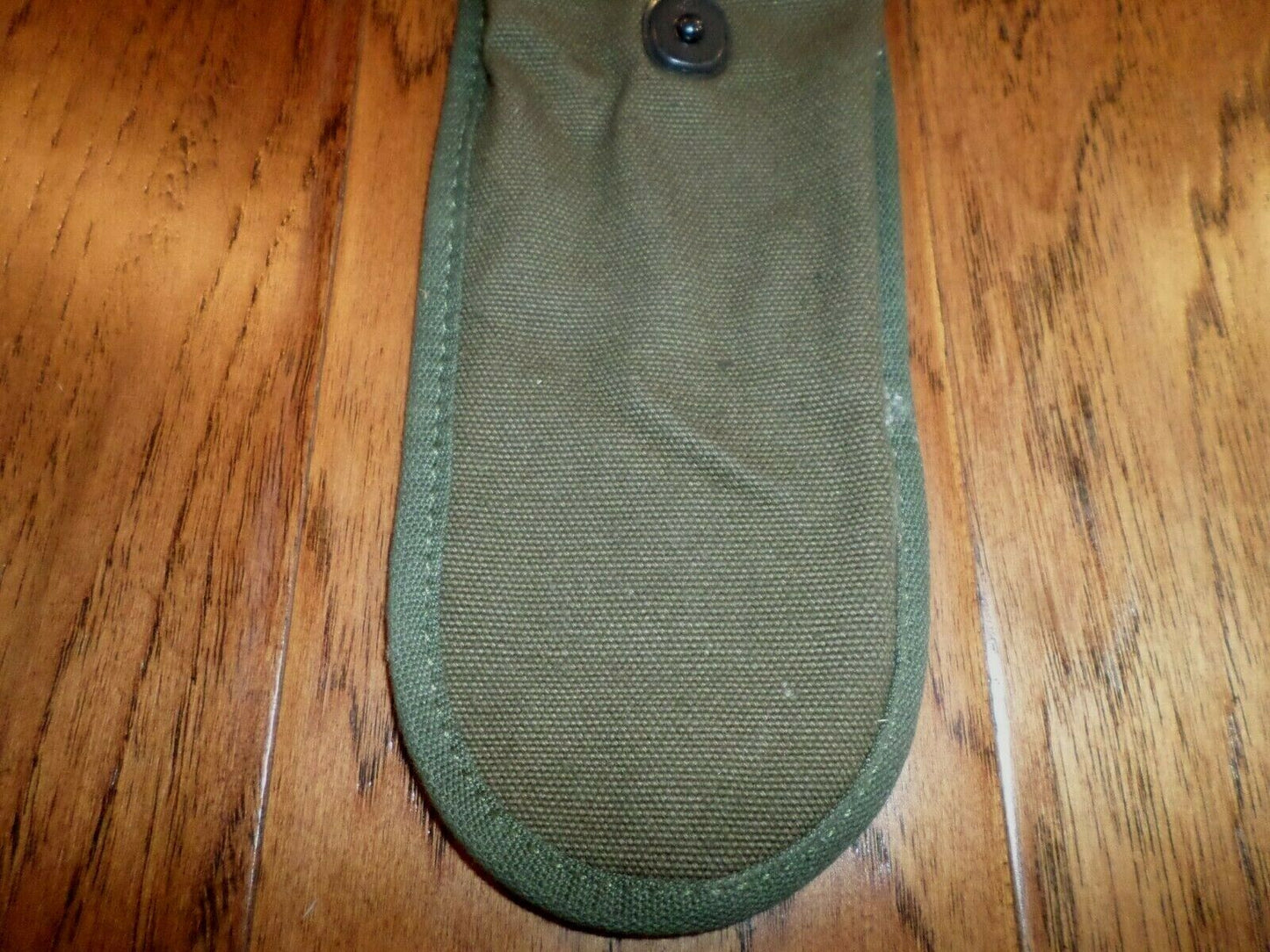 U.S Army Vintage Issue Green Canvas Belt Pouch For Wire Cutters M-1938 Style