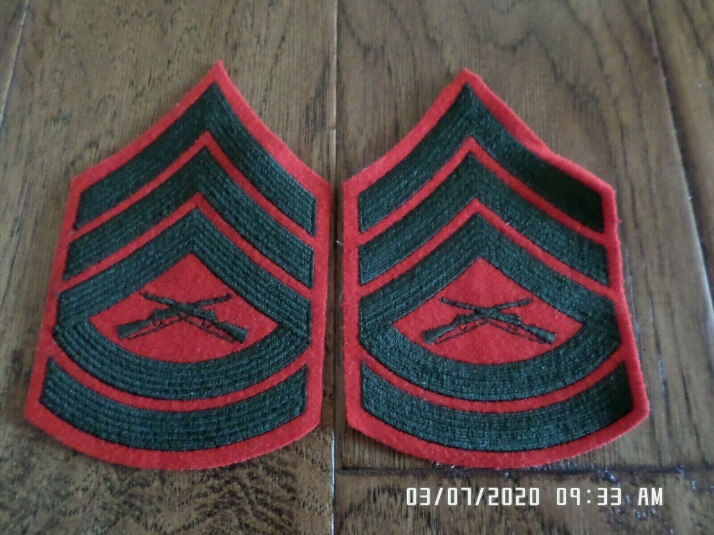 MARINE CORPS GUNNERY SERGEANT SHOULDER PATCHES SERVICE DRESS UNIFORM CHEVRON