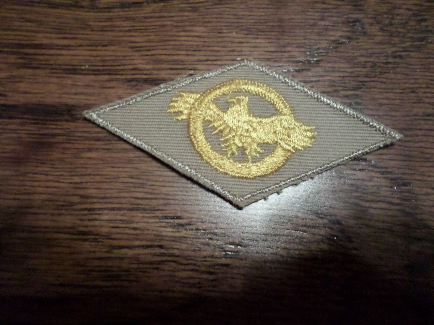 GENUINE WWII PATCH U.S MILITARY RUPTURED DUCK HONORABLE DISCHARGE