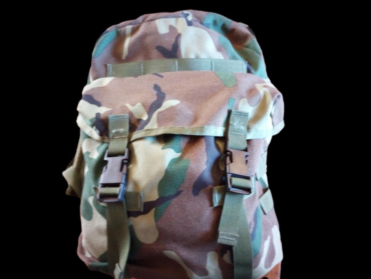 U.S ARMY COMBAT PATROL PACK CAMOUFLAGE US MILITARY ISSUE BACKPACK