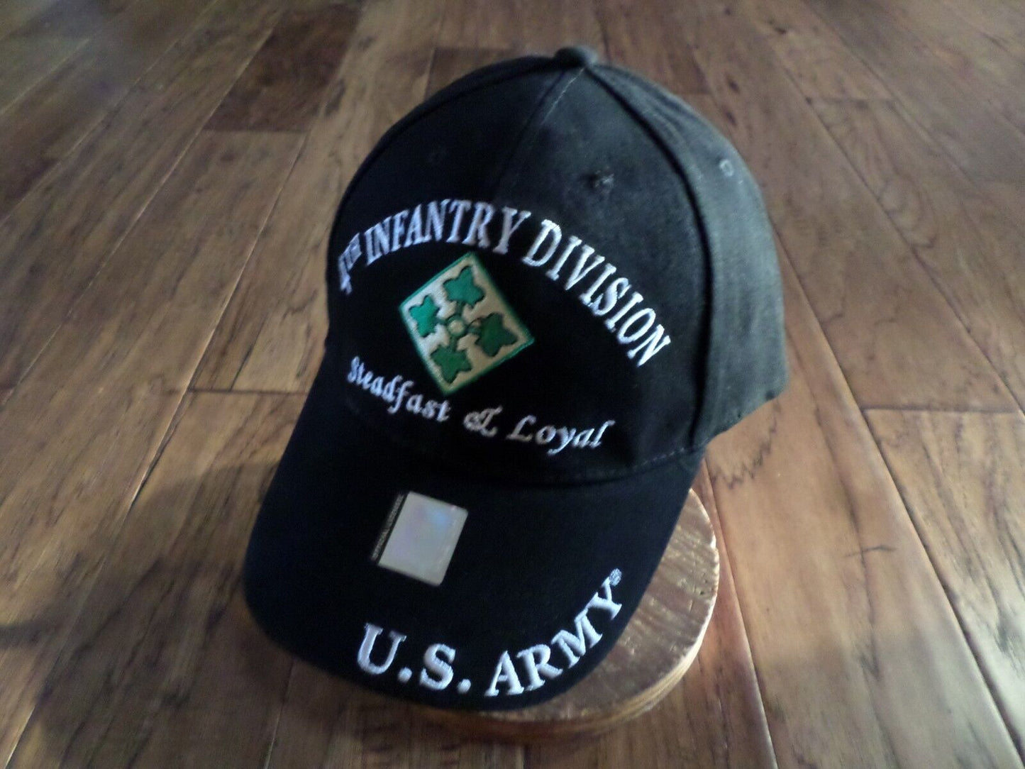 U.S ARMY 4TH INFANTRY DIVISION HAT MILITARY BASEBALL CAP STEADFAST & LOYAL