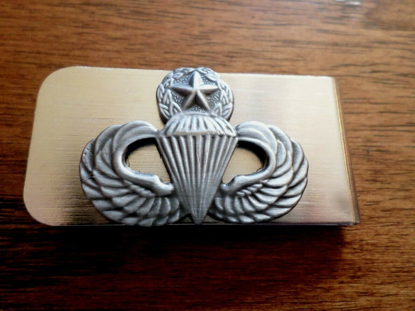 U.S MILITARY ARMY MASTER PARATROOPER JUMP WINGS METAL MONEY CLIP U.S.A MADE