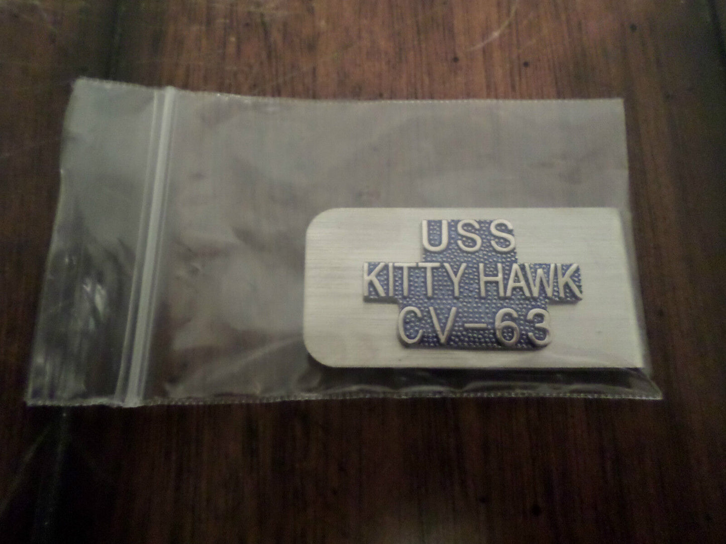 U.S MILITARY NAVY CARRIER U.S.S KITTY HAWK CV-63 METAL MONEY CLIP U.S.A MADE