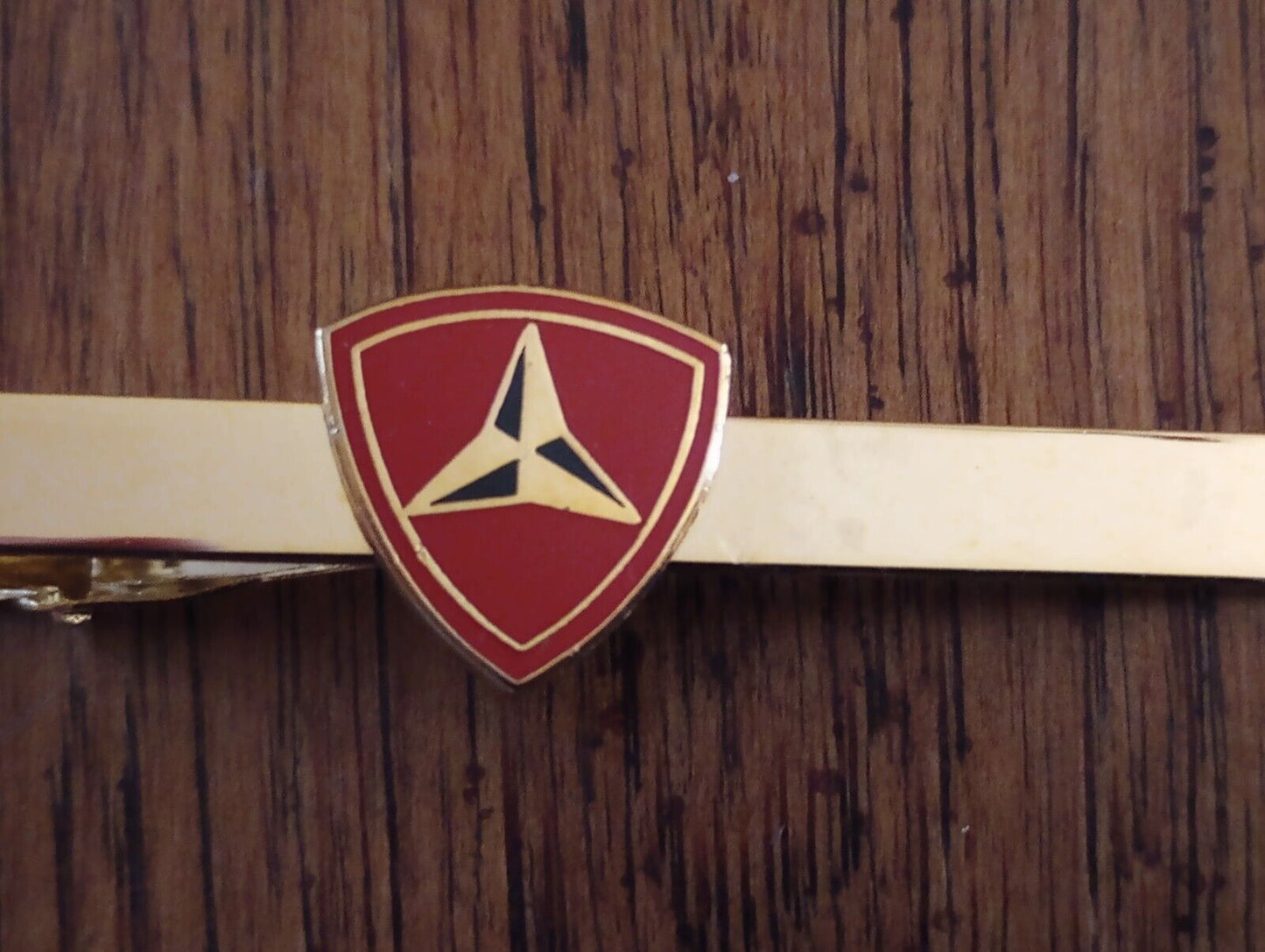 U.S MILITARY 3rd MARINE CORPS TIE BAR OR TIE TAC CLIP ON TYPE USMC INSIGNIA