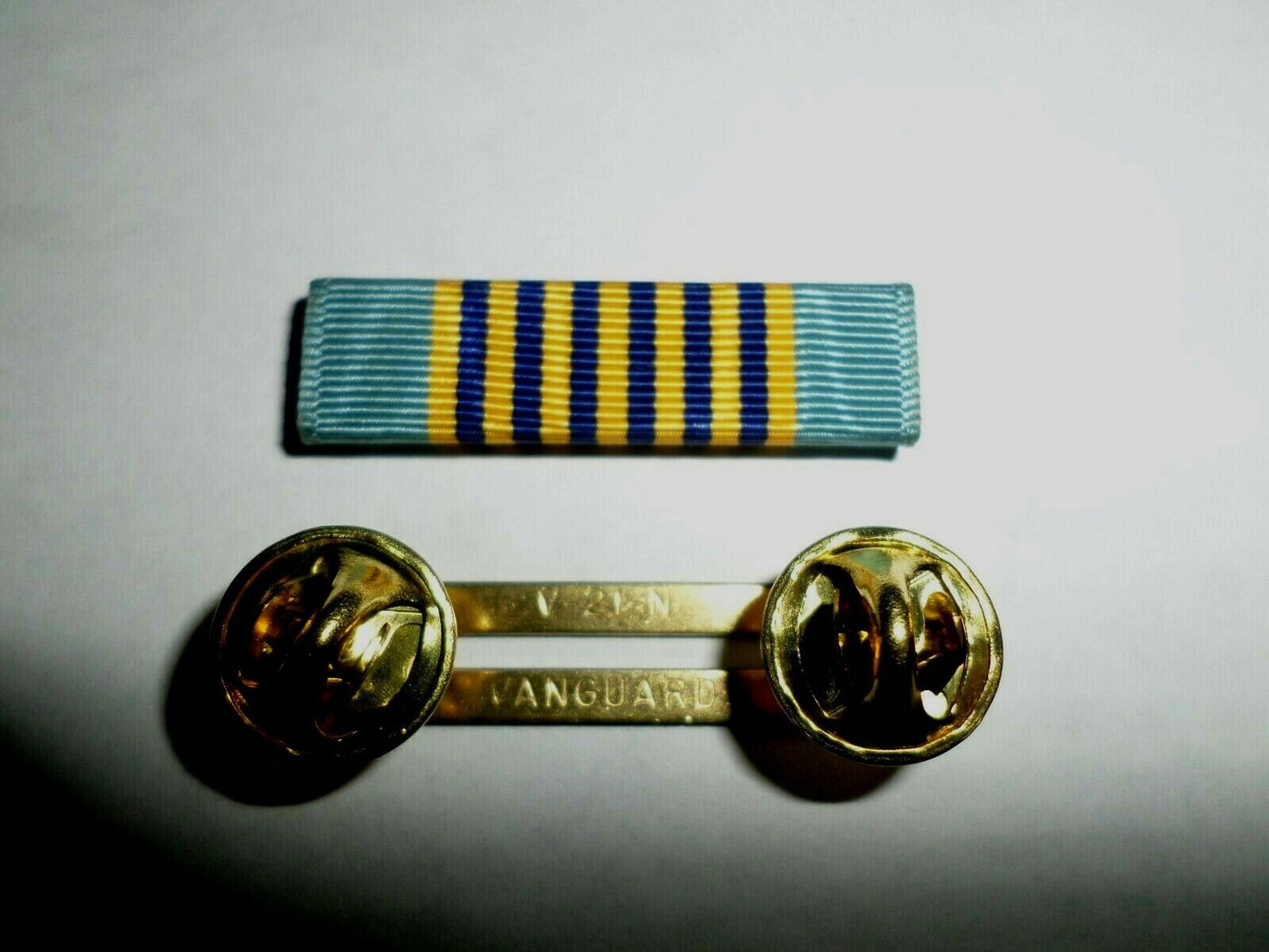 AIR FORCE AIRMAN'S MEDAL RIBBON WITH RIBBON HOLDER US MILITARY GI ISSUE