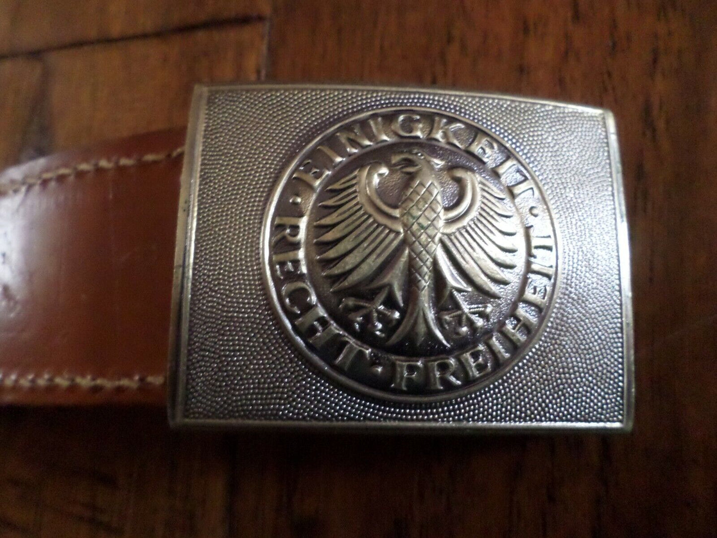 POST WAR WEST GERMAN ARMY BW LEATHER BELT + BUCKLE SIZE LARGE 110CM 42" INCHES