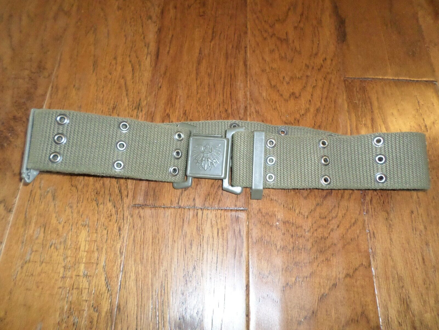 GENUINE AUSTRIAN MILITARY GLOCK ARMY COMBAT PISTOL BELT AND BUCKLE