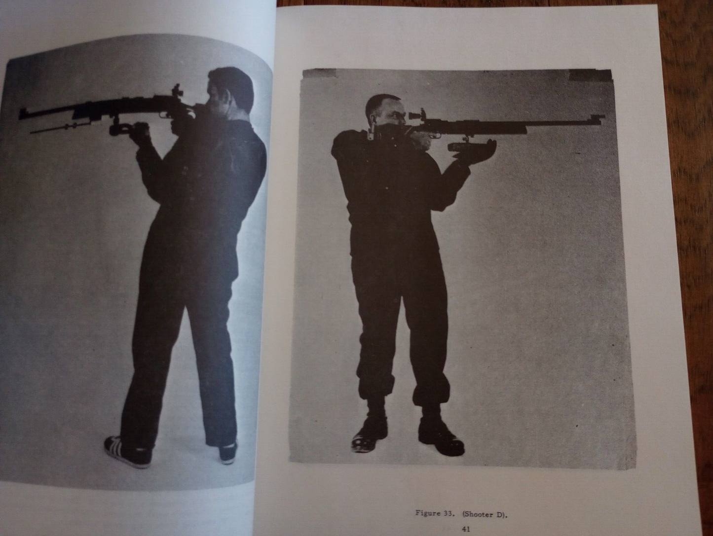 U.S ARMY RIFLE MARKSMANSHIP UNIT BOOK SHOOTING TEAM GUIDE