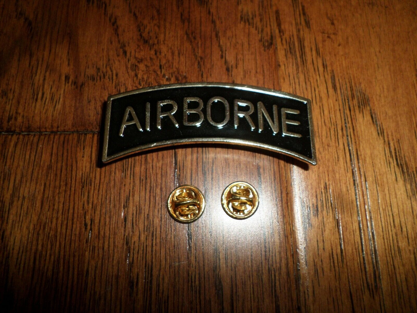 U.S ARMY OVERSIZED AIRBORNE ROCKER BADGE PARATROOPER HAT LAPEL PIN