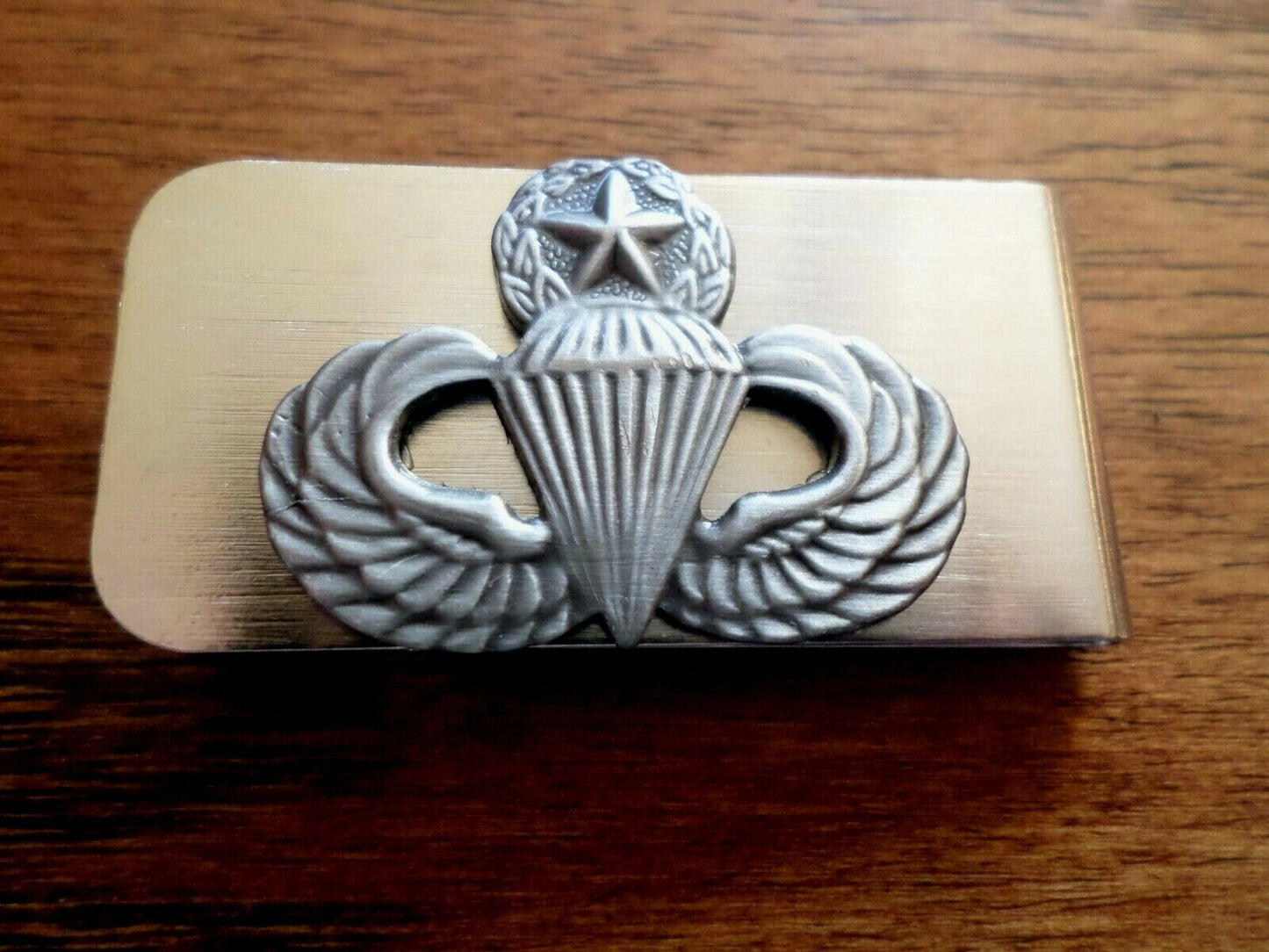 U.S MILITARY ARMY MASTER PARATROOPER JUMP WINGS METAL MONEY CLIP U.S.A MADE