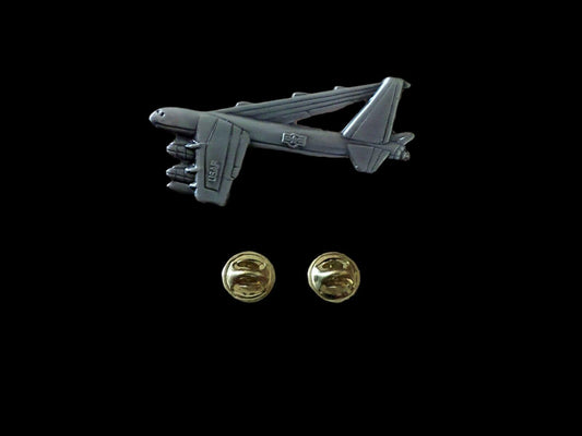 U.S MILITARY B-52 STRATOFORTRESS BOMBER PLANE HAT PIN BADGE DOUBLE CLUTCH BACK