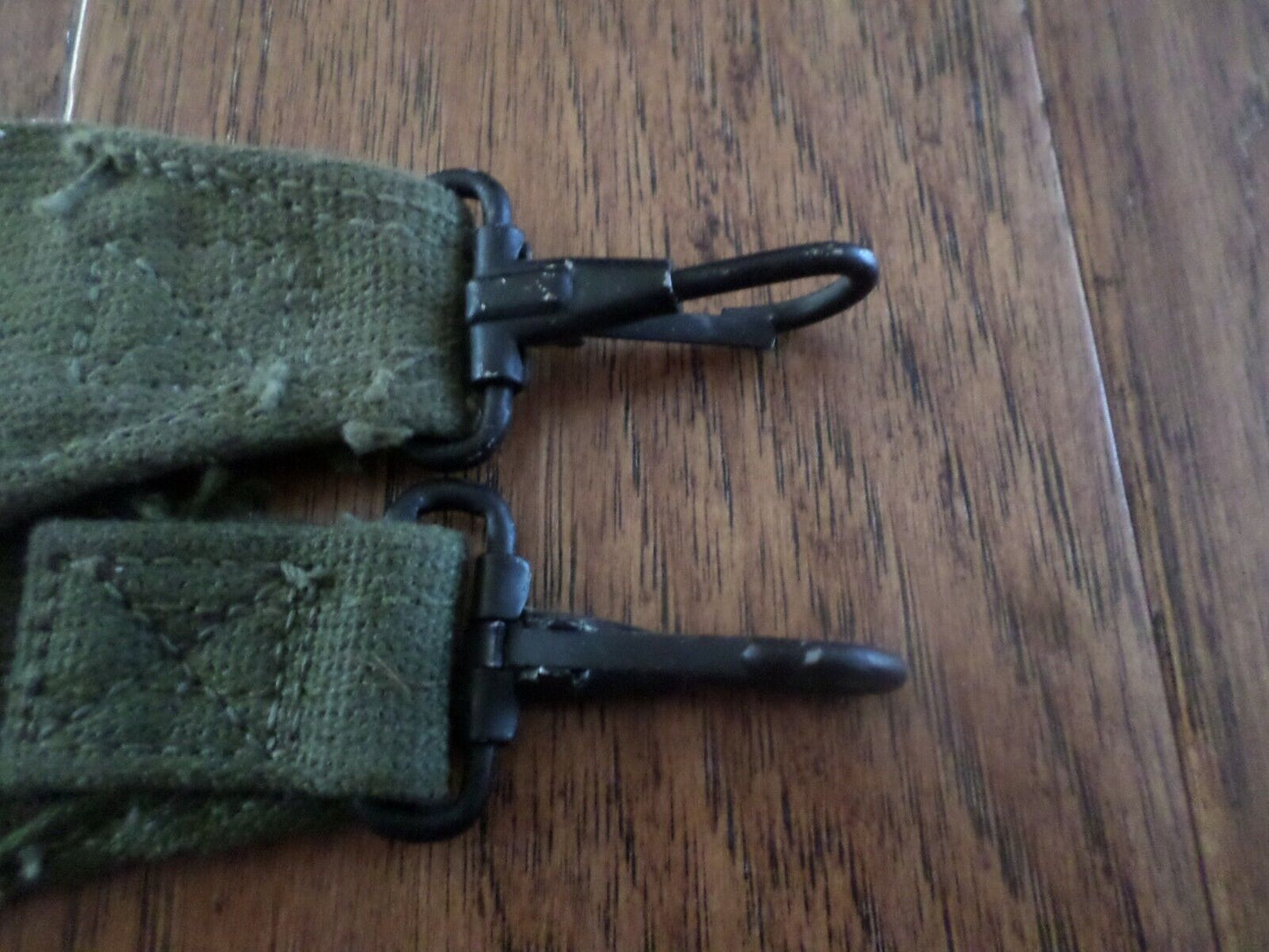 GENUINE U.S MILITARY ISSUE UTILITY STRAP  DATED 1950 VIETNAM KOREAN WAR ERA