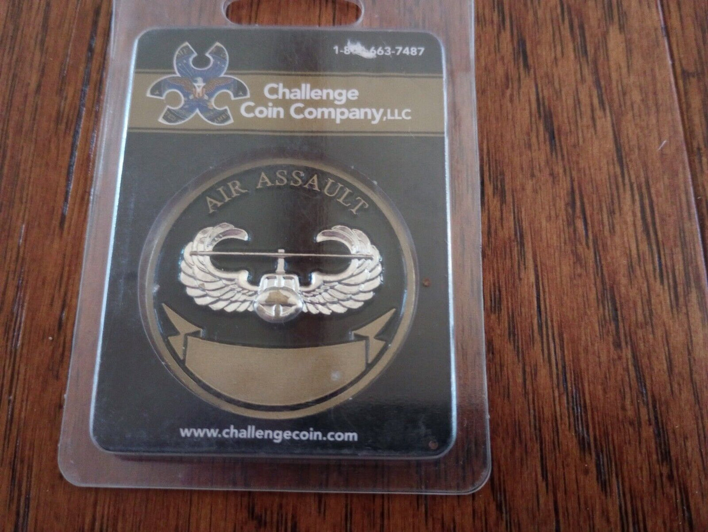 U.S ARMY AIR ASSAULT CHALLENGE COIN NEW IN PACKAGE