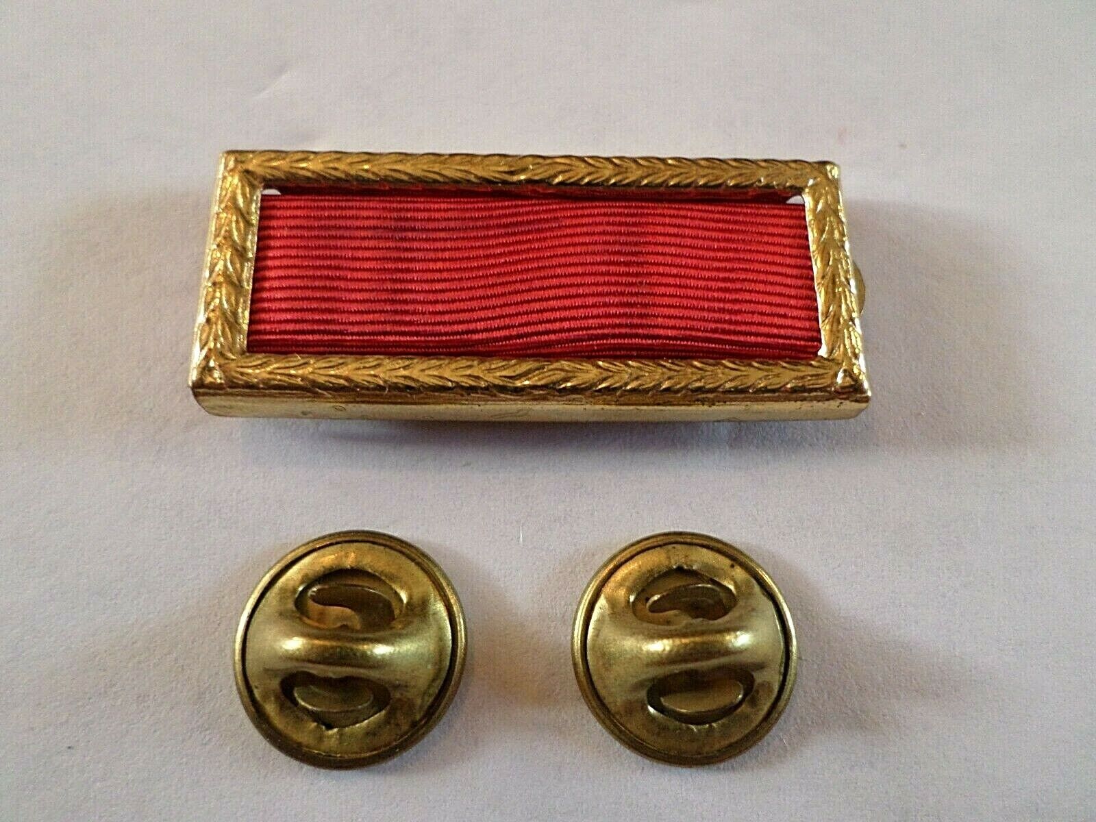 ARMY MERITORIOUS UNIT COMMENDATION RIBBON WITH BRASS RIBBON HOLDER U.S ...