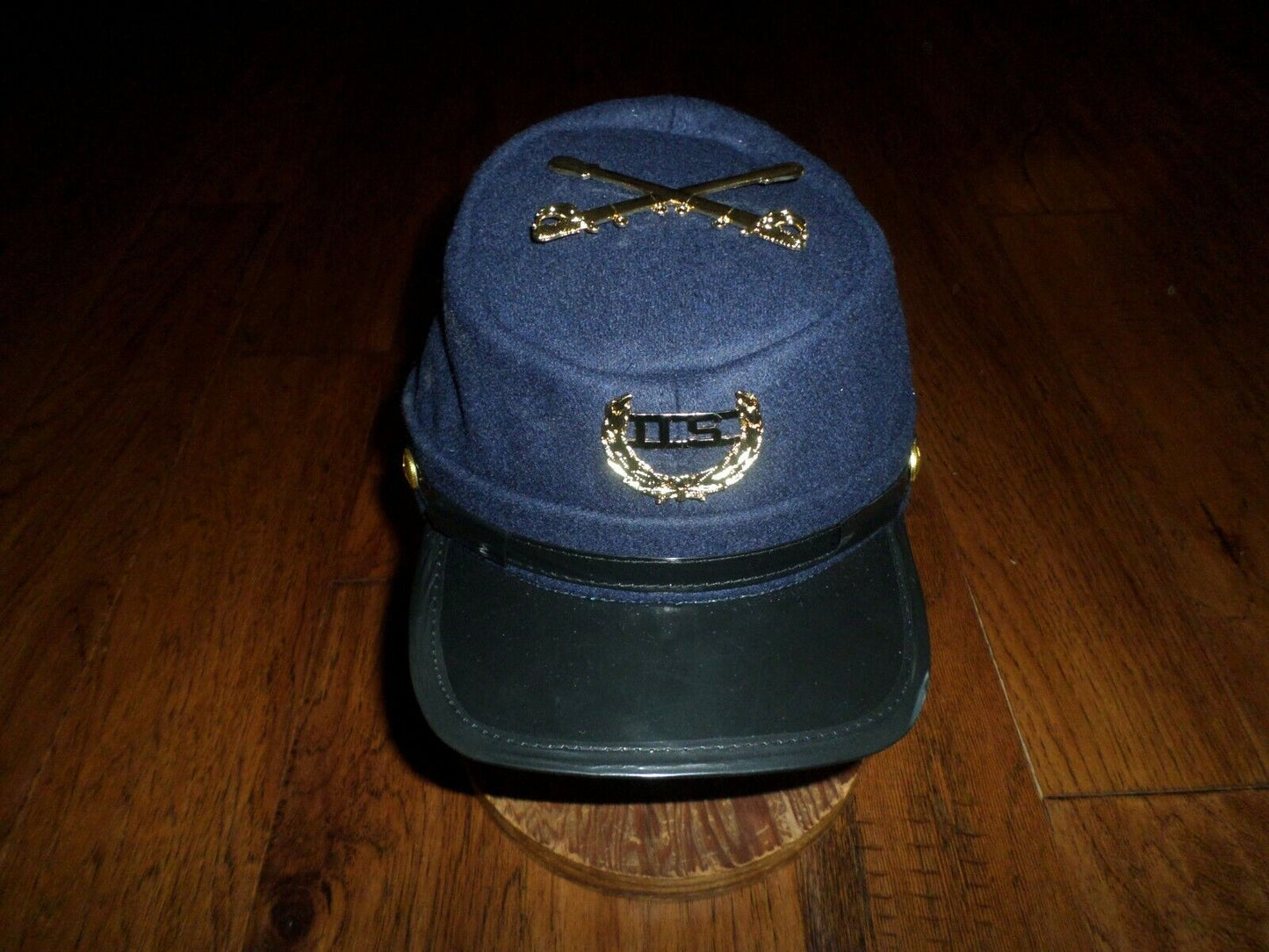 CIVIL WAR UNION KEPI CAVALRY HAT BLUE WOOL ADJUSTABLE KEPI SWORDS U.S BADGE