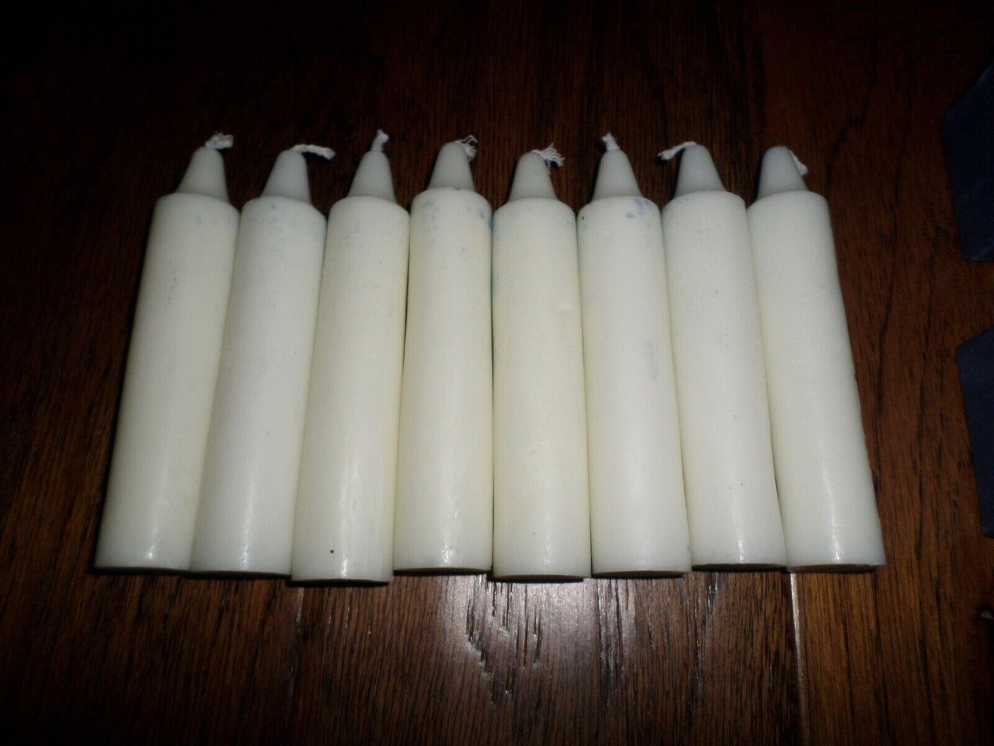 SWISS ARMY MILITARY BOX OF 8 LONG BURN LOW DRIP TENT LANTERN EMERGENCY CANDLES