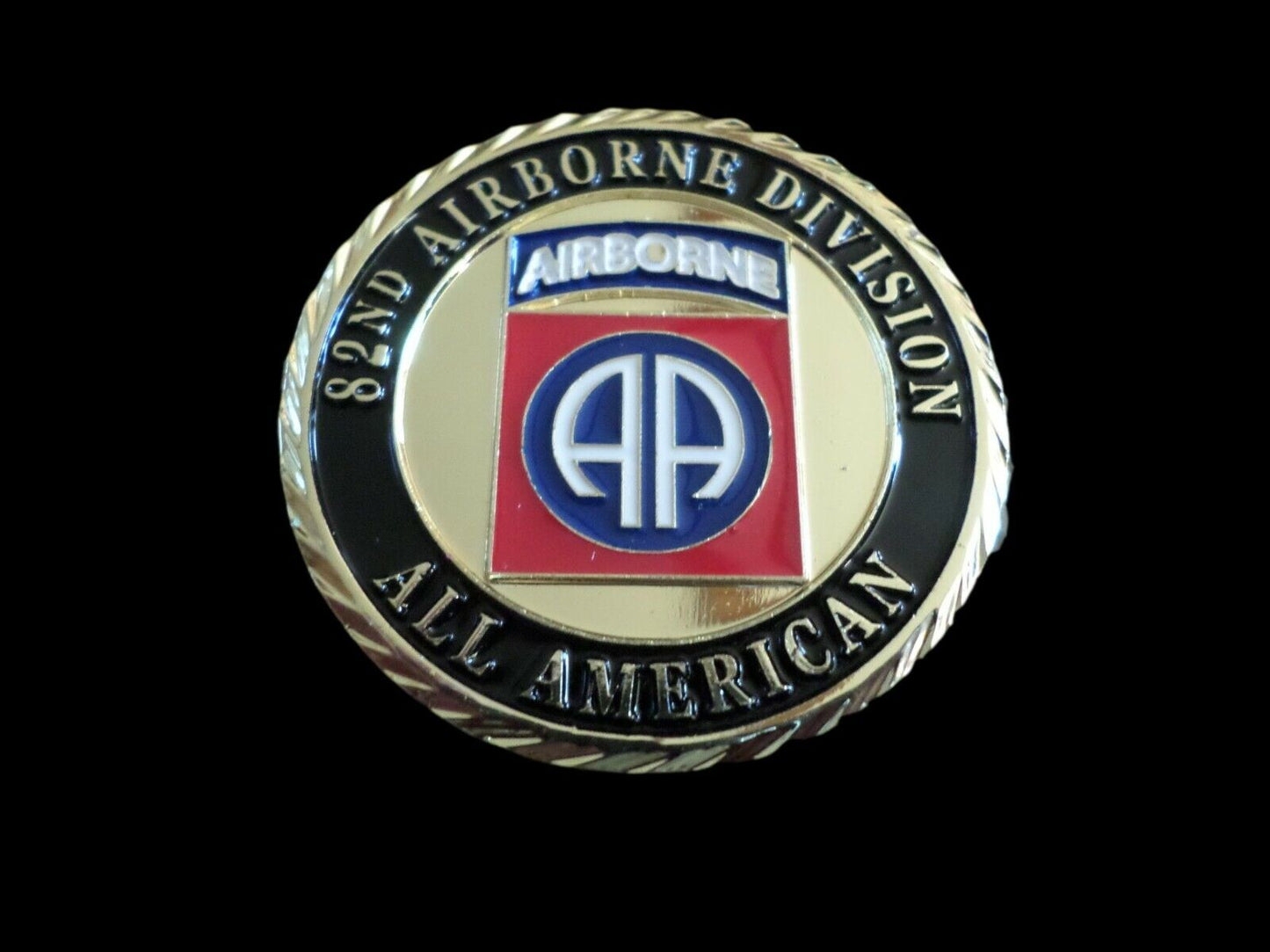 U.S ARMY 82ND AIRBORNE CHALLENGE COIN NEW IN PACKAGE COLLECTOR'S SERIES