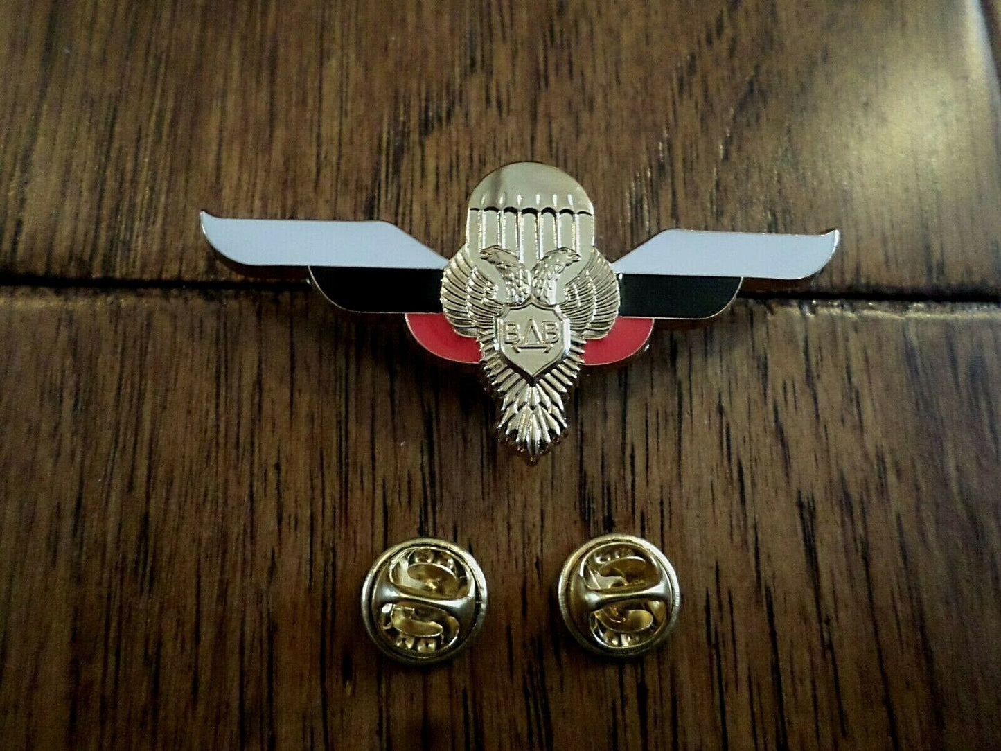 RUSSIAN MILITARY JUMP WINGS BADGE SOVIET PARATROOPER METAL PIN