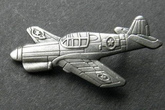 U.S MILITARY CURTISS P-40 WARHAWK FIGHTER PLANE HAT PIN BADGE U.S AIR CORPS