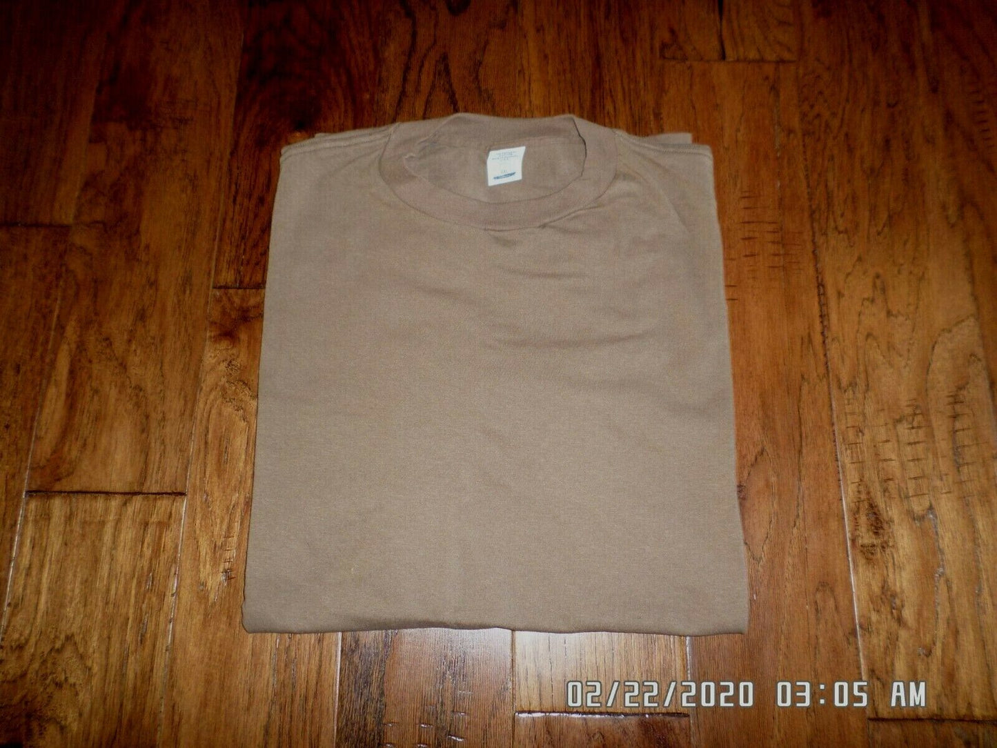 U.S MILITARY ATHLETIC T-SHIRT SHORT SLEEVE SIZE  MEDIUM BROWN U.S.A MADE