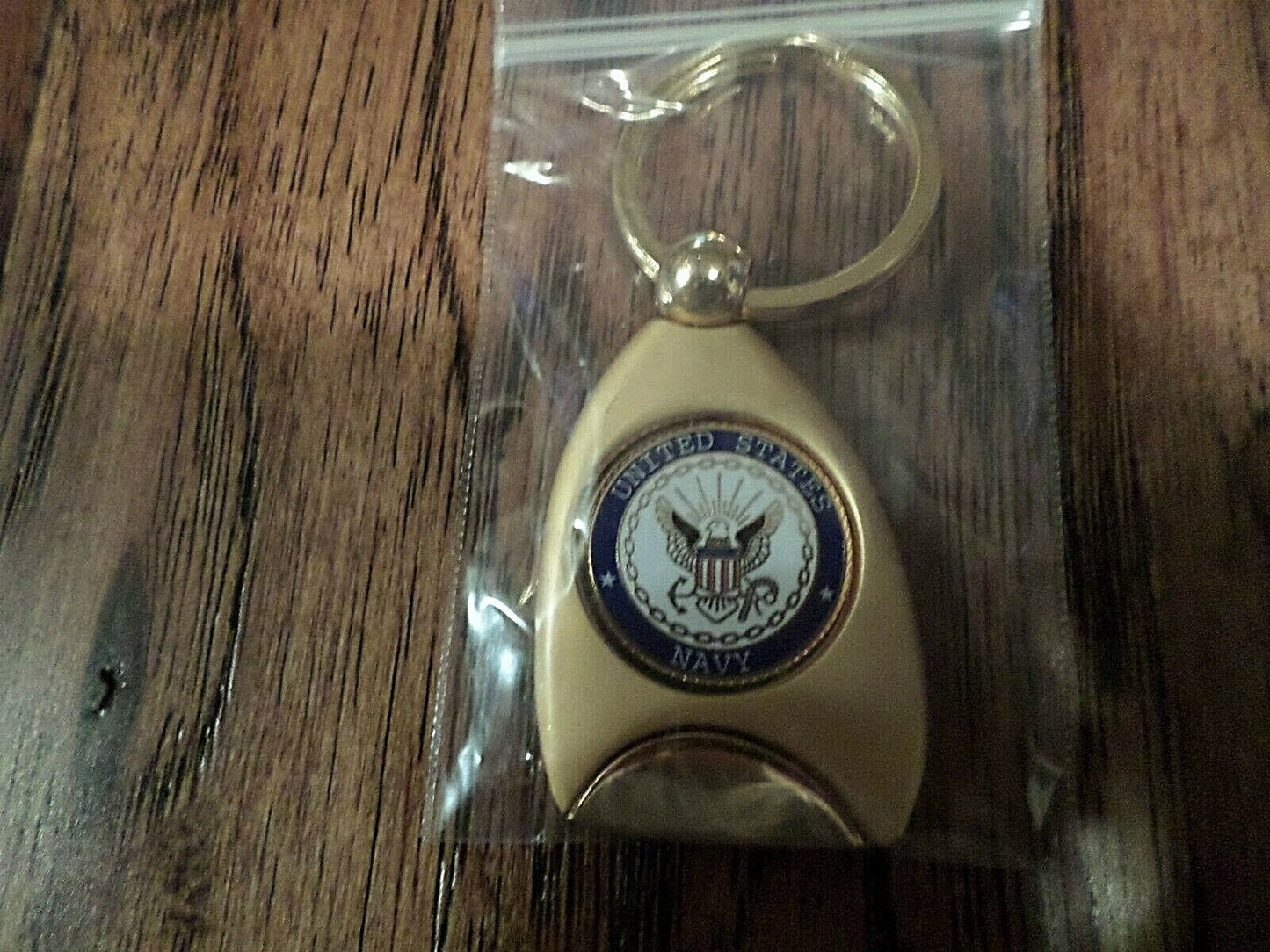 U.S MILITARY NAVY KEY CHAIN HEAVY DUTY METAL GOLD TONED KEY RING NAVY INSIGNIA