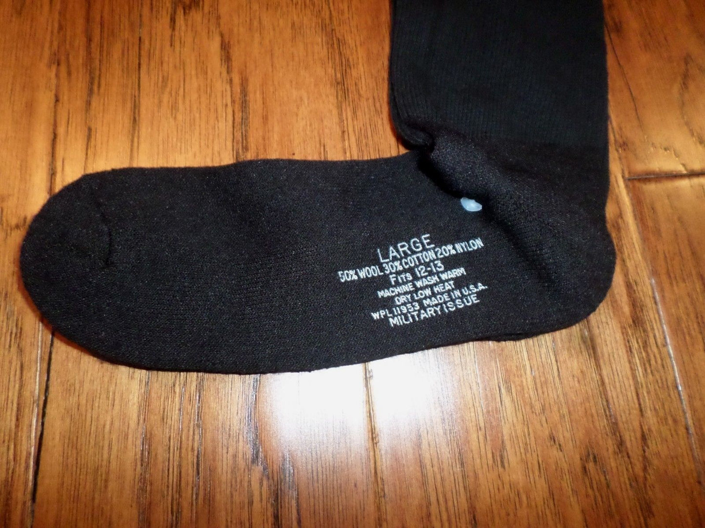 NEW MILITARY ISSUE CUSHION SOLE WOOL BLEND SOCKS U.S.A MADE BLACK