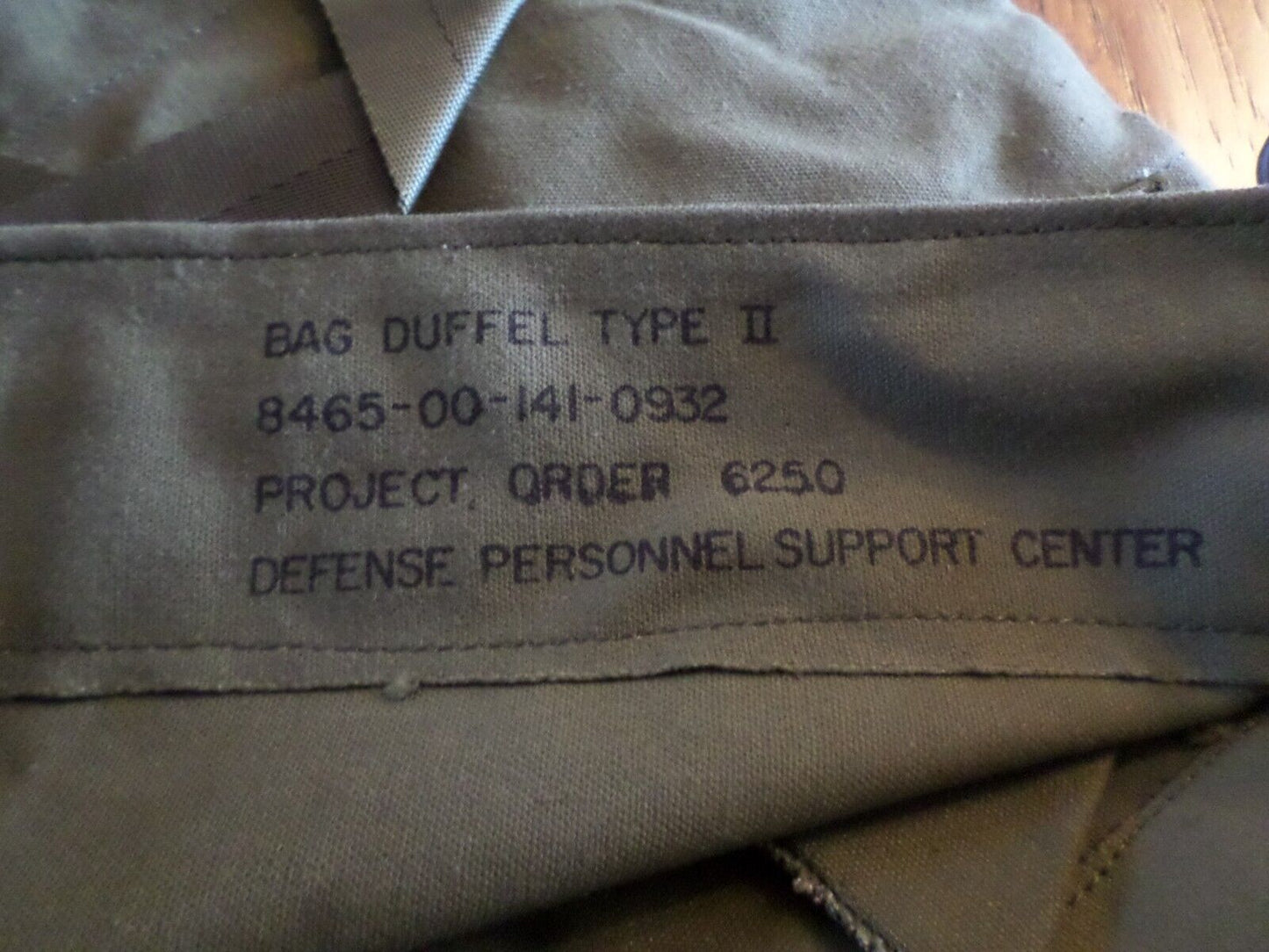 NEW VINTAGE MILITARY ISSUE CANVAS DUFFLE BAG EQUIPMENT SEA BAG USA MADE