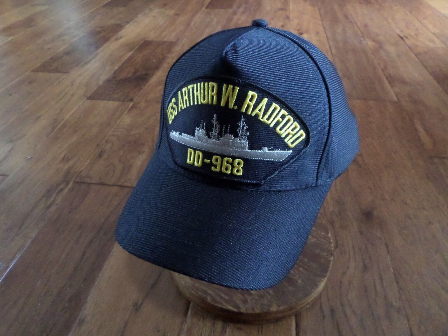 U.S MILITARY USS ARTHUR W RADFORD DD-968 NAVY SHIP HAT U.S MILITARY OFFICIAL CAP