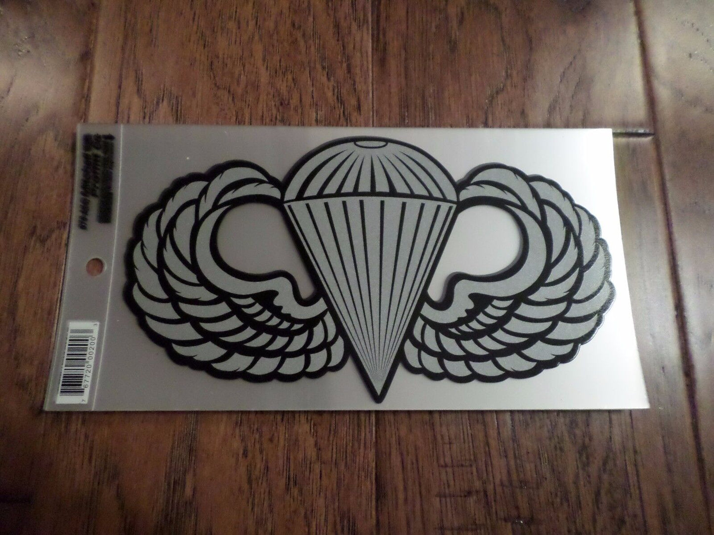 U.S MILITARY ARMY PARATROOPER JUMP WINGS LARGE WINDOW DECAL STICKER 8" X 4.75"