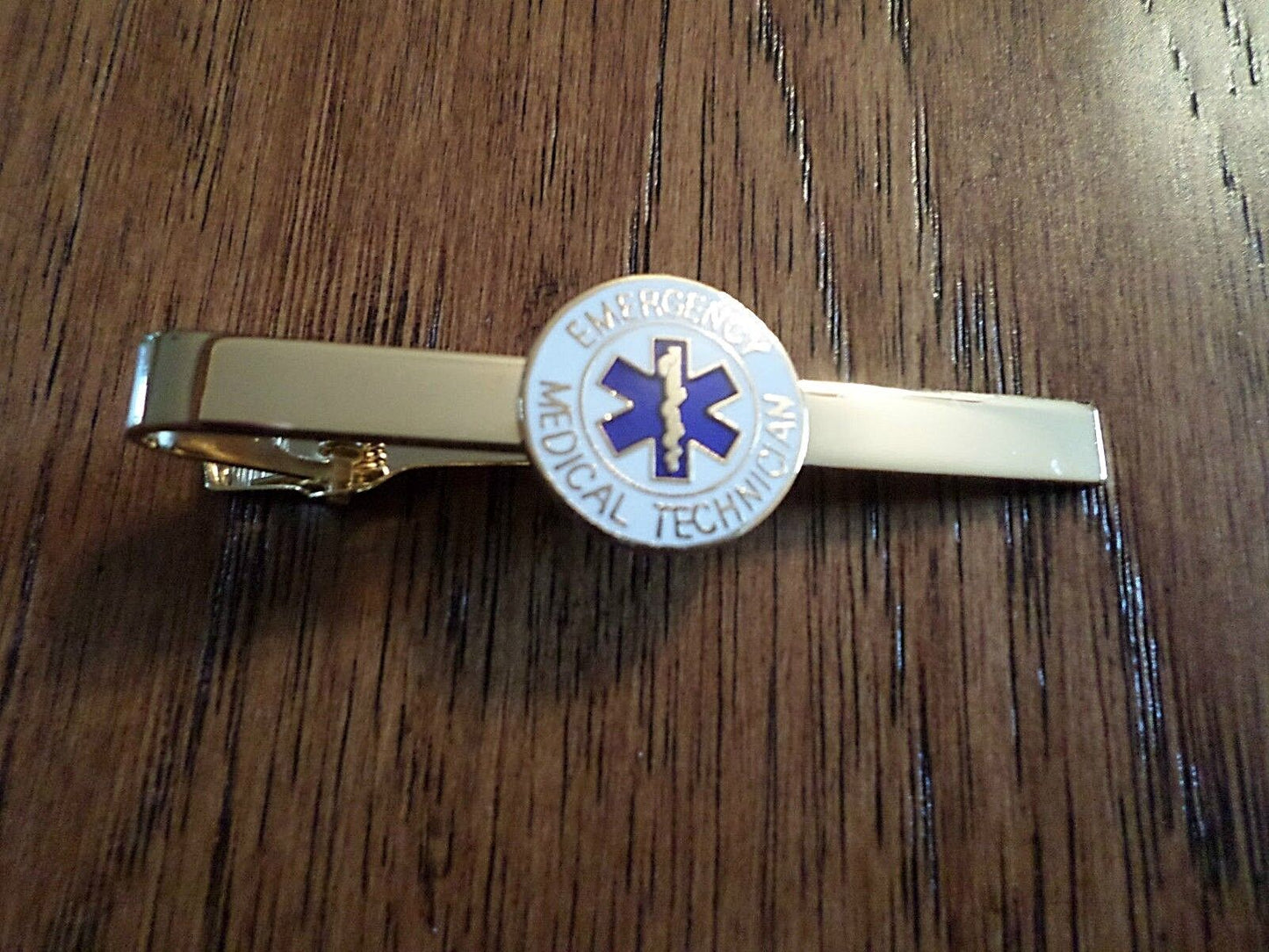 EMERGENCY MEDICAL TECHNICIAN TIE BAR TIE TAC MADE IN THE U.S.A  EMT AMBULANCE