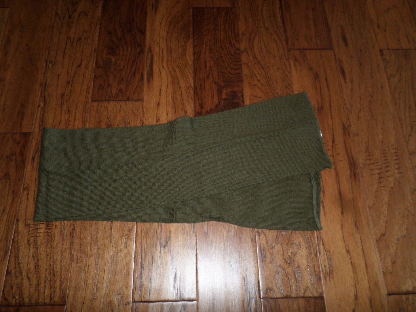 GENUINE U.S MILITARY ISSUE WOOL SCARF OD GREEN ARMY G.I SCARVES DLA # NEW NOS