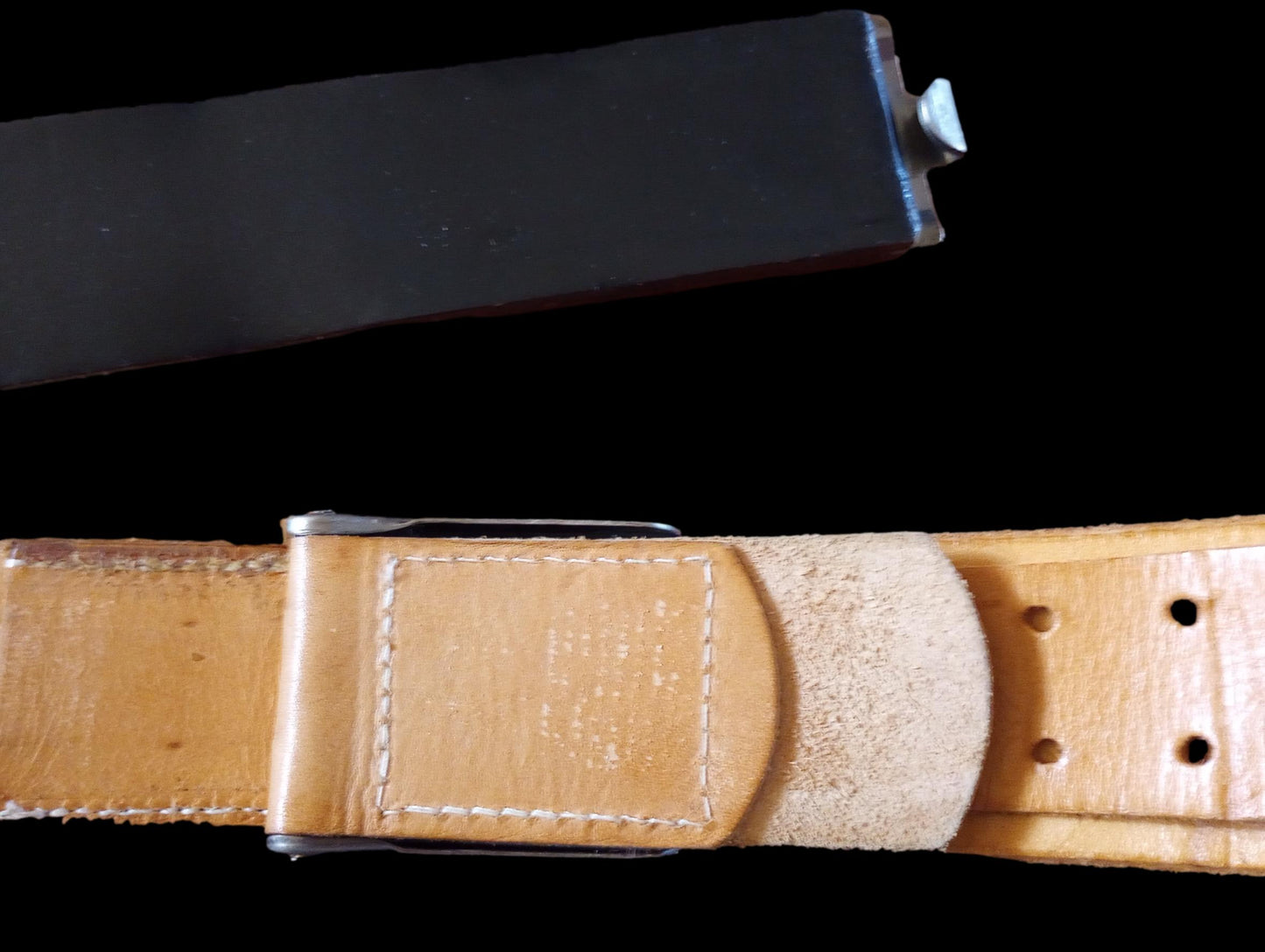 POST WAR WEST GERMAN ARMY BW LEATHER BELT + BUCKLE SIZE LARGE 110CM 42" INCHES