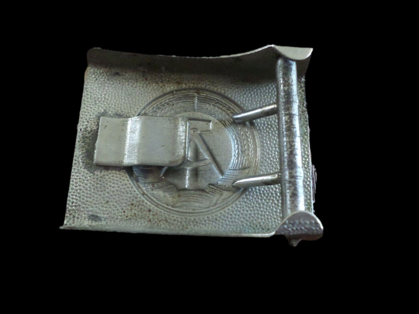 EAST GERMAN ARMY BUCKLE VINTAGE COLD WAR GERMAN MILITARY SURPLUS